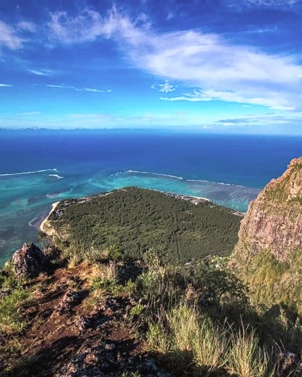 The lower Le Morne trail through native scrub
